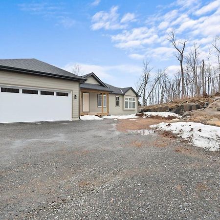 Muskoka Retreat Stunning Hilltop Views Huntsville Esterno foto