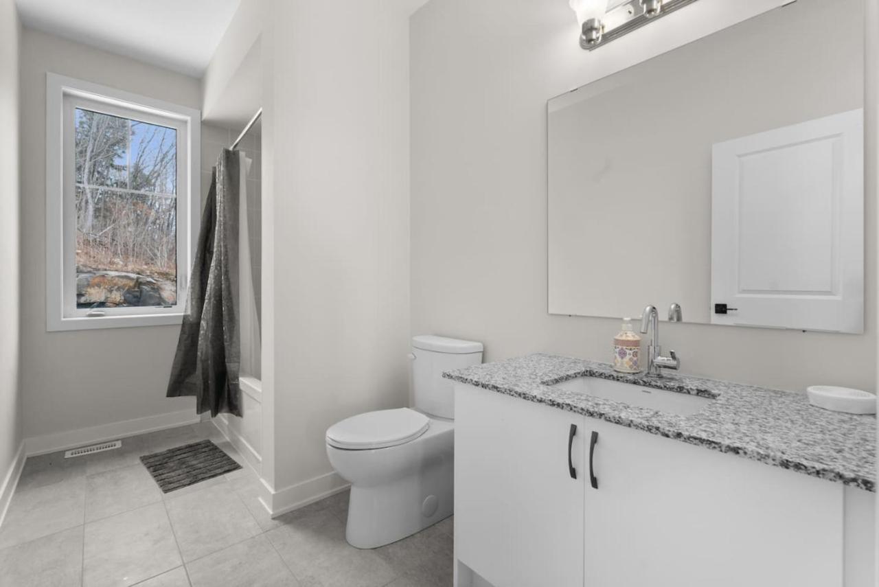Muskoka Retreat Stunning Hilltop Views Huntsville Esterno foto
